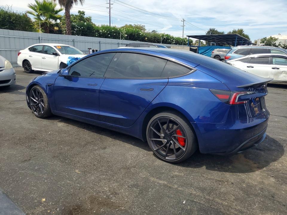 Фото 2 с аукциона – 2024 TESLA MODEL 3 с VIN 5YJ3E1ET4RF848940