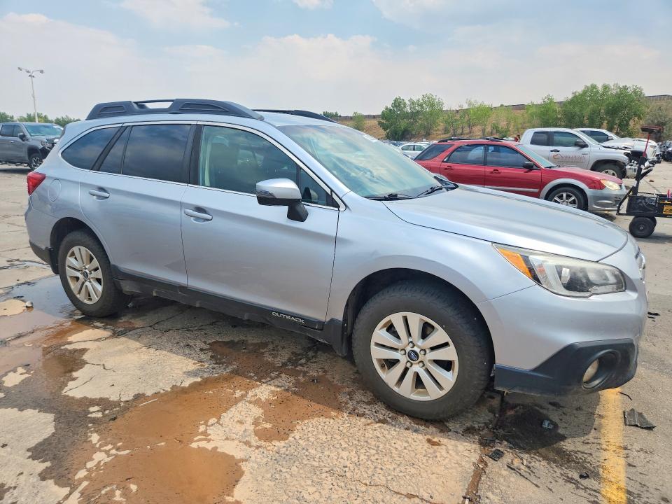 Photo 4 from auction – 2017 SUBARU OUTBACK with VIN 4S4BSAFCXH3299027