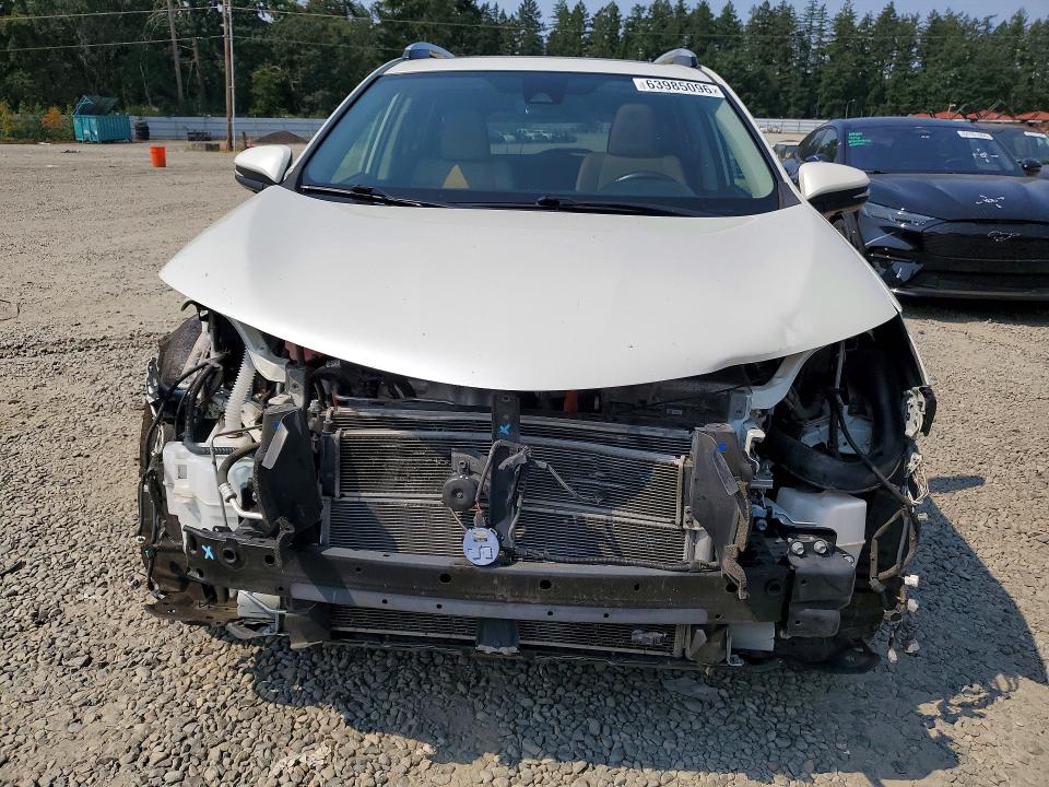 Photo 5 from auction – 2016 TOYOTA RAV4 HV with VIN JTMDJREV8GD001942