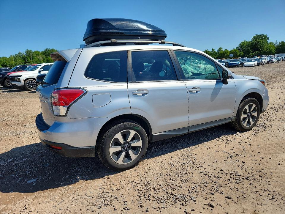 Photo 3 from auction – 2018 SUBARU FORESTER with VIN JF2SJAEC7JH499611
