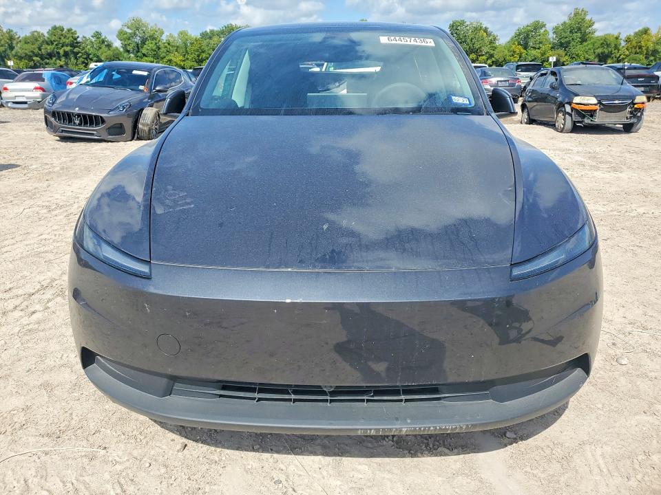Фото 5 с аукциона – 2026 TESLA MODEL  Y с VIN 7SAYGDED8TA596322