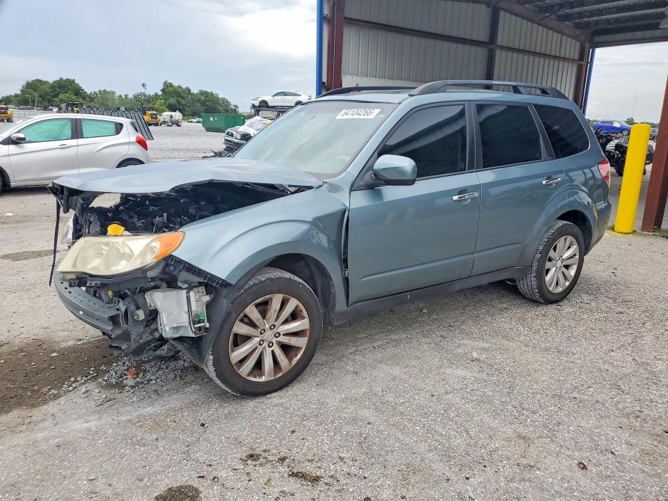 SUBARU FORESTER 2012 with VIN JF2SHBEC9CH445859 - Photo from auction