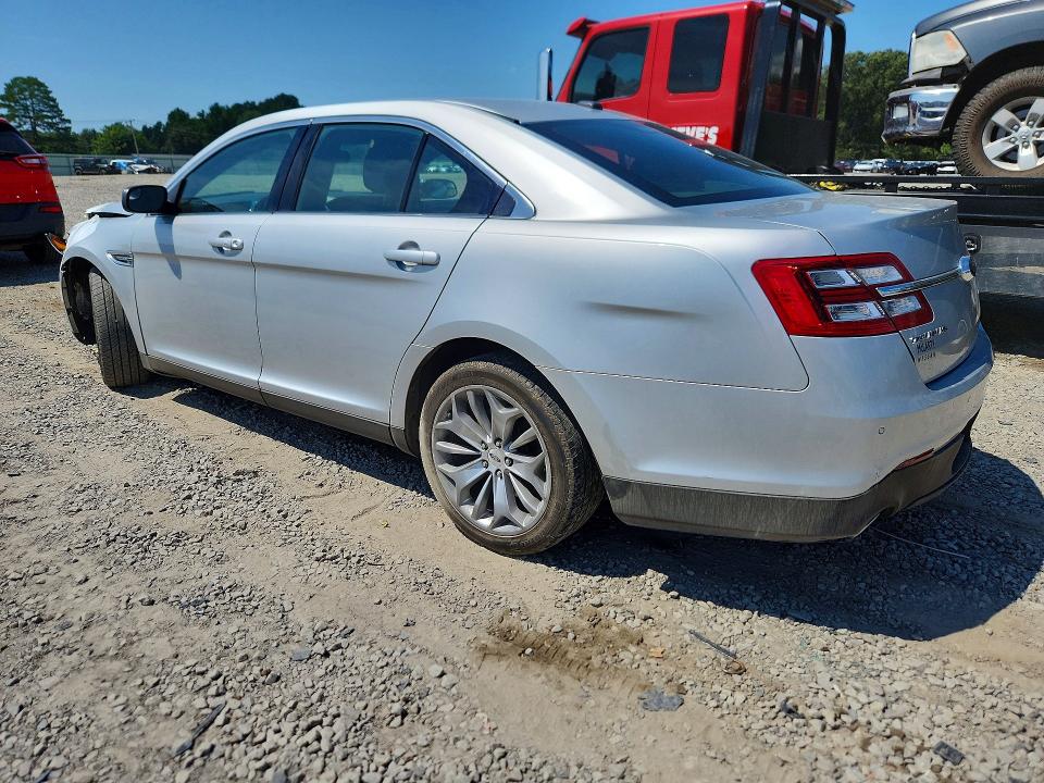 Photo 2 from auction – 2016 FORD TAURUS with VIN 1FAHP2F87GG114317