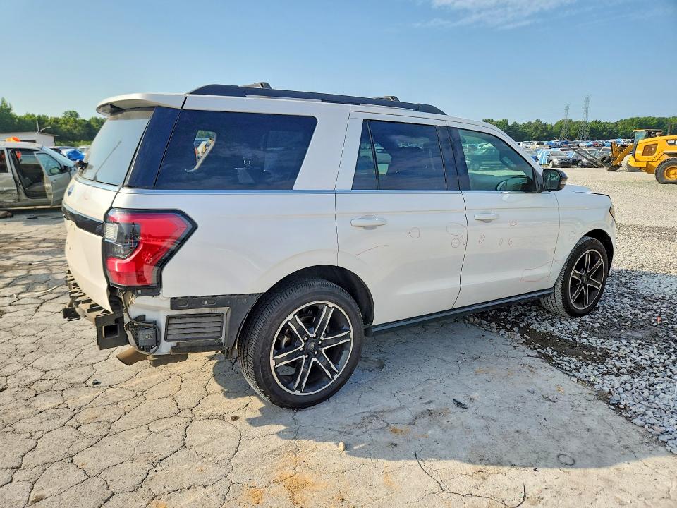 Photo 3 from auction – 2019 FORD EXPEDITION with VIN 1FMJU1KT3KEA41441