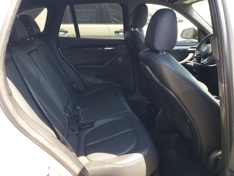 Photo 11 from auction – 2017 BMW X1 with VIN WBXHU7C34H5H34182