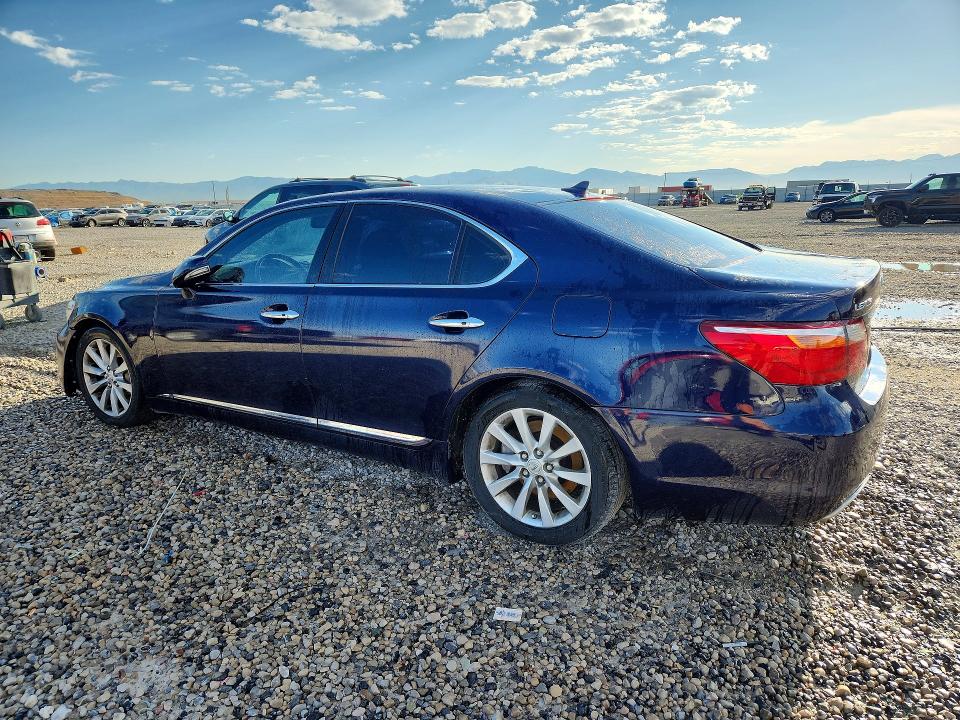 Photo 2 from auction – 2010 LEXUS LS with VIN JTHCL5EF6A5007567