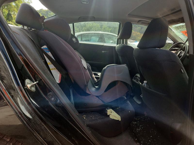 Photo 10 from auction – 2016 HONDA ACCORD with VIN 1HGCR2F72GA042002