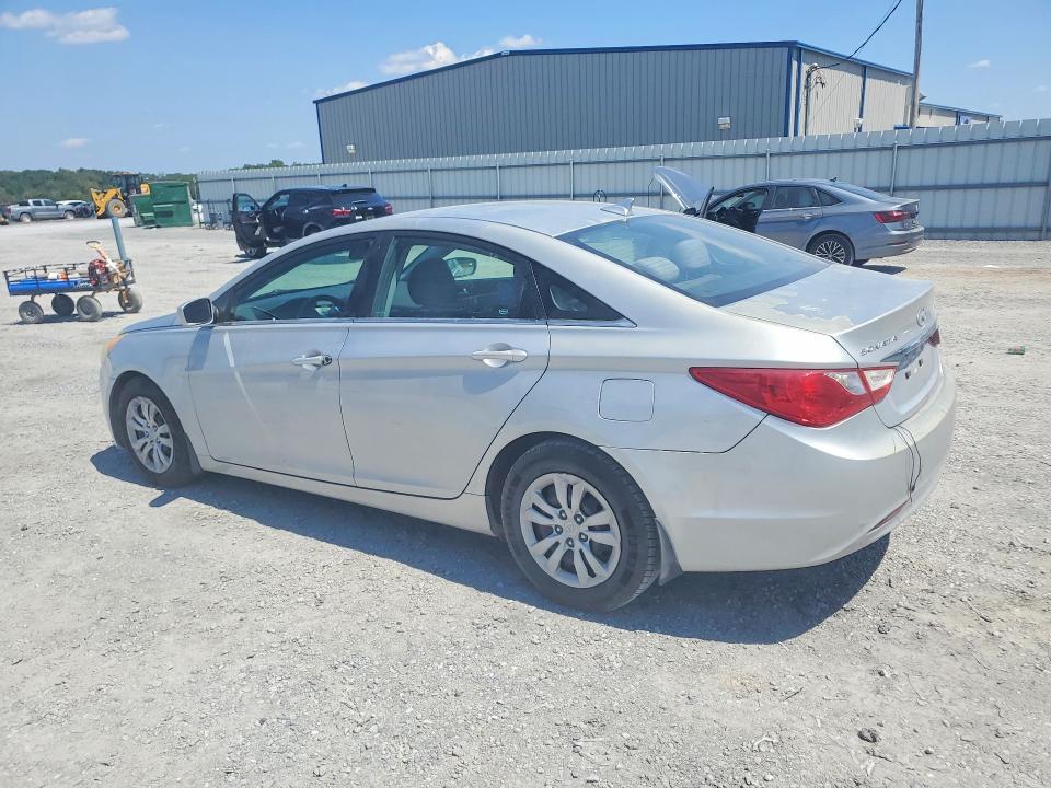 Photo 2 from auction – 2011 HYUNDAI SONATA with VIN 5NPEB4AC5BH098996
