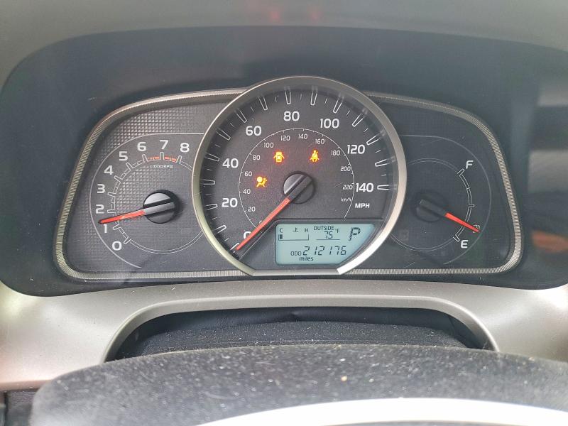 Photo 9 from auction – 2013 TOYOTA RAV4 with VIN JTMWFREV2DD012912