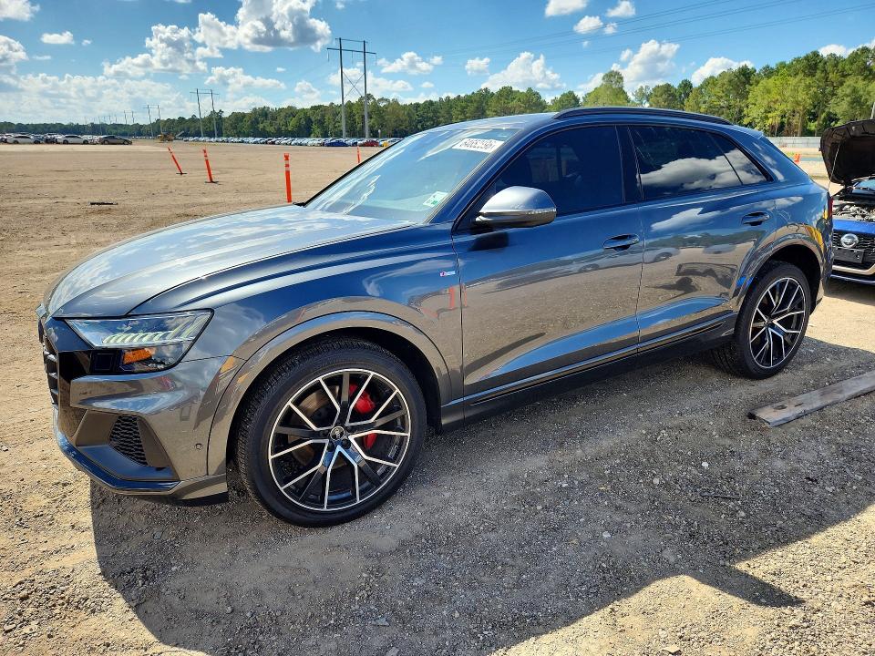 Снимка 1 от търг – 2023 AUDI Q8 с VIN WA1EVBF17PD011318