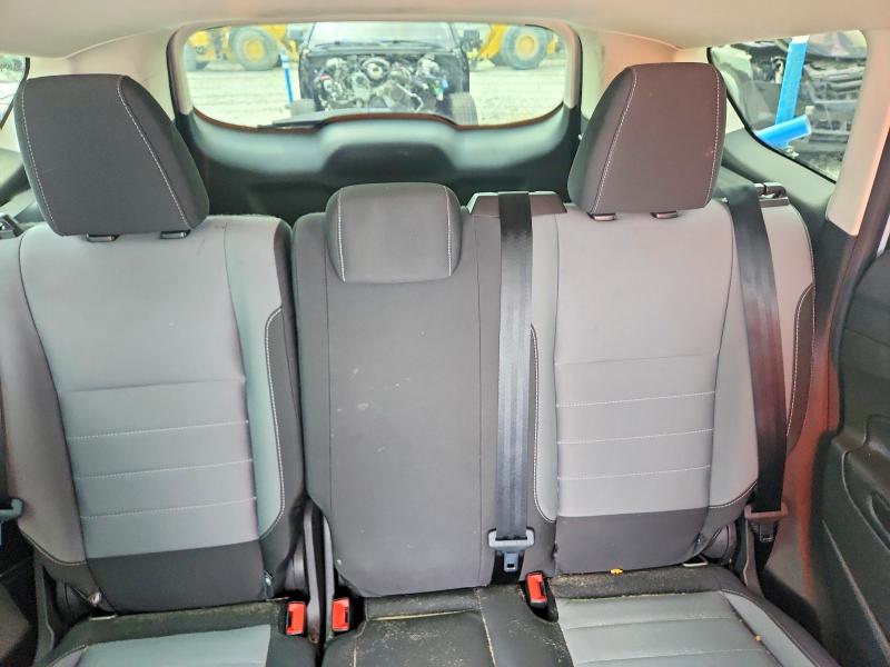 Photo 10 from auction – 2018 FORD ESCAPE with VIN 1FMCU0F71JUB46886