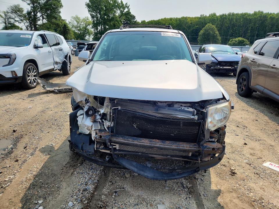 Photo 5 from auction – 2010 FORD ESCAPE with VIN 1FMCU4K34AKA64396