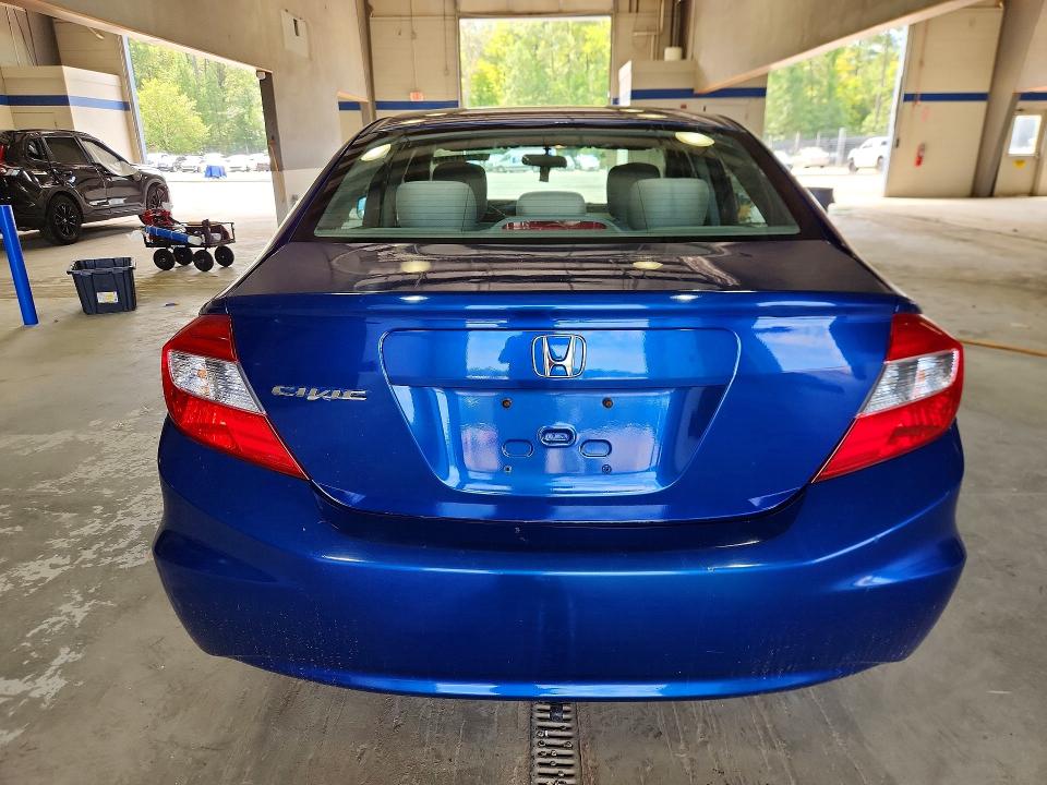 Photo 6 from auction – 2012 HONDA CIVIC with VIN 2HGFB2F51CH536430