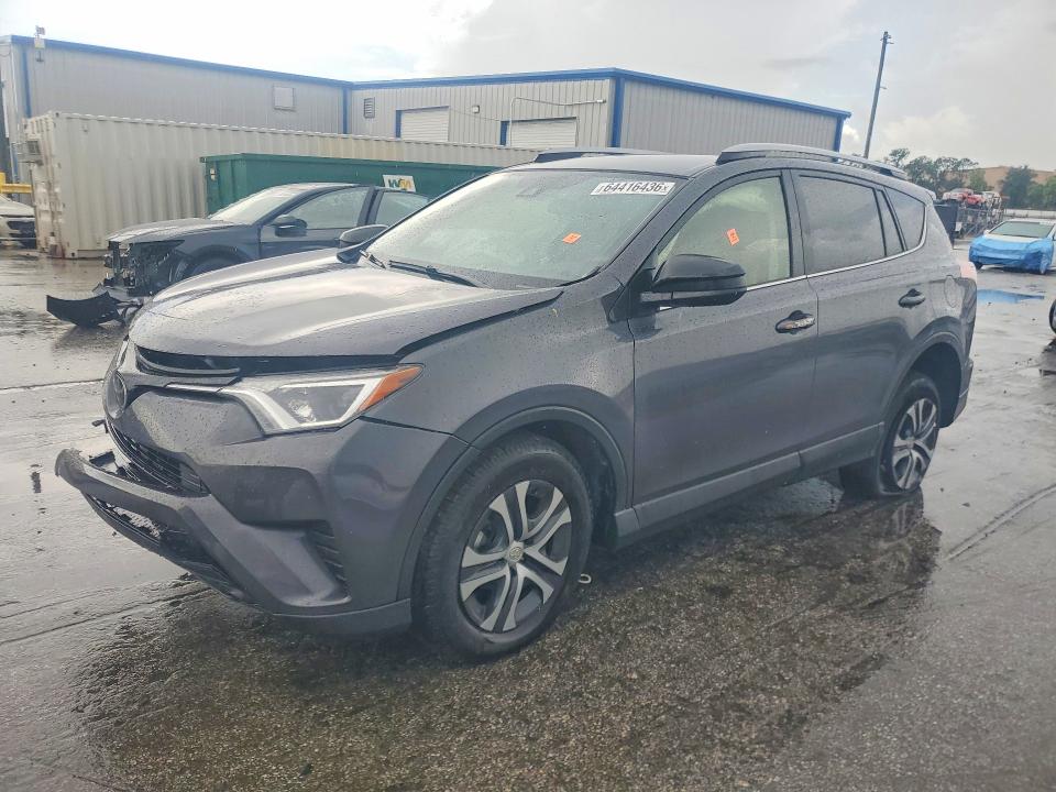 TOYOTA RAV4 2017 with VIN JTMZFREV7HJ107406 - Photo from auction
