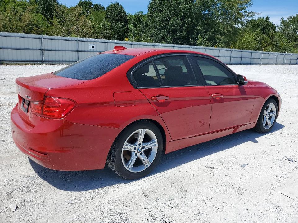 Photo 3 from auction – 2013 BMW 328 with VIN WBA3A5C53DJ462631