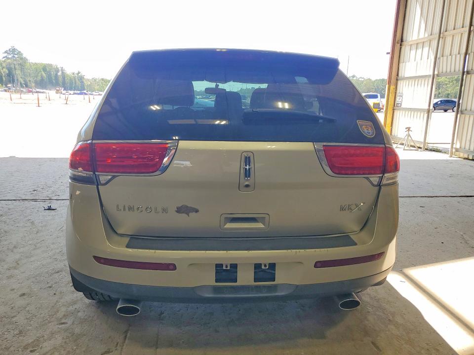 Photo 6 from auction – 2011 LINCOLN MKX with VIN 2LMDJ6JK9BBJ01721