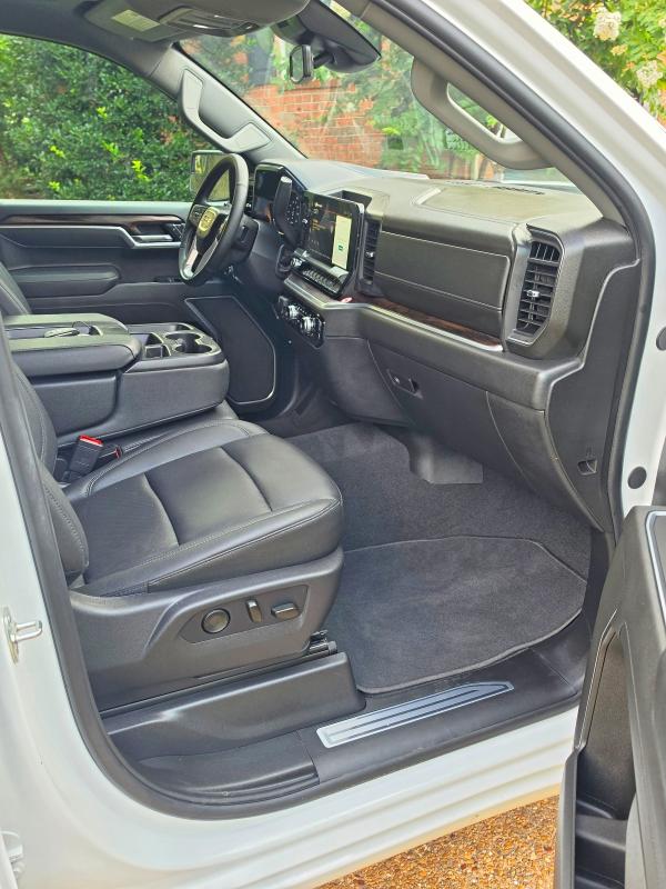 Photo 5 from auction – 2026 GMC SIERRA with VIN 1GTUUDED2TZ321689