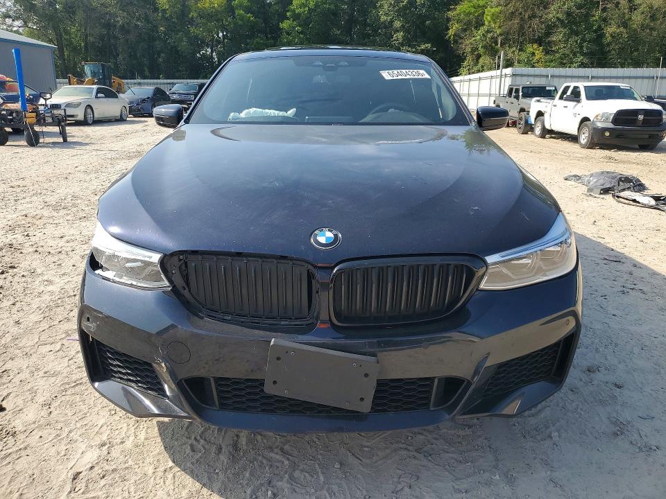Photo 5 from auction – 2019 BMW 640 with VIN WBAJV6C55KBK08296