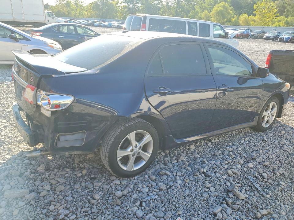 Photo 3 from auction – 2011 TOYOTA COROLLA with VIN 2T1BU4EE0BC697235