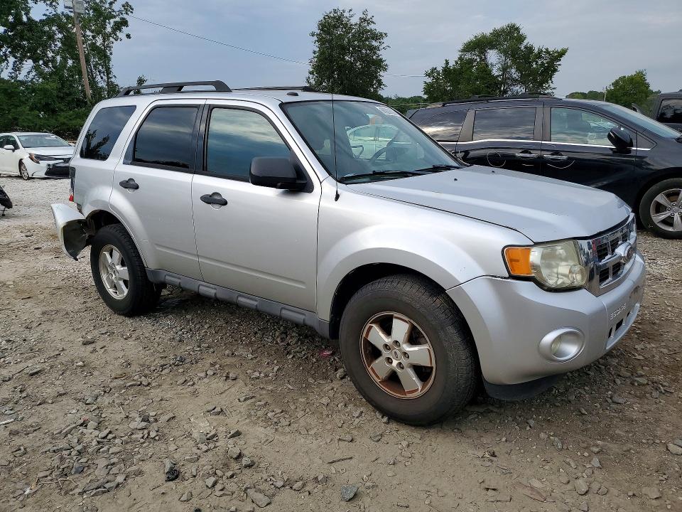 Photo 4 from auction – 2011 FORD ESCAPE with VIN 1FMCU0D7XBKB36454