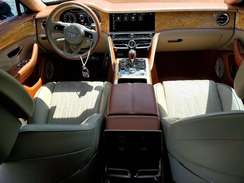 Photo 8 from auction – 2022 BENTLEY FLYING SPUR with VIN SCBBB6ZG2NC092629