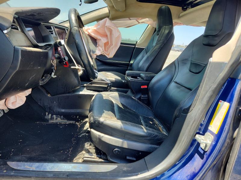 Photo 7 from auction – 2016 TESLA MODEL S with VIN 5YJSA1E44GF134304