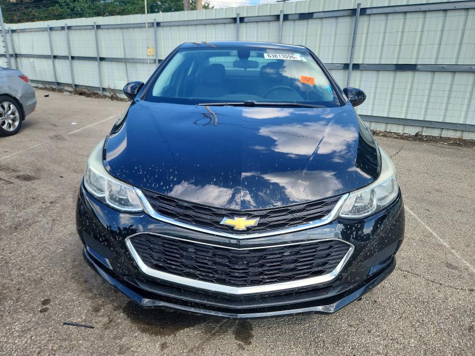 Zdjęcie 5 z aukcji – 2018 CHEVROLET CRUZE z VIN 1G1BC5SM9J7204309