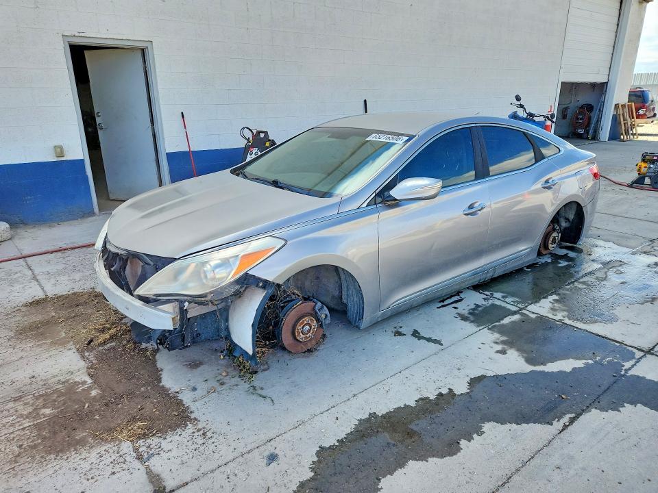 2012 HYUNDAI AZERA - Търг №65216506