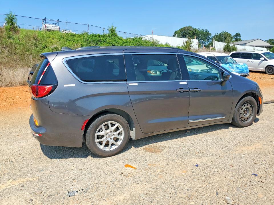 Photo 3 from auction – 2021 CHRYSLER VOYAGER with VIN 2C4RC1DG0MR552234