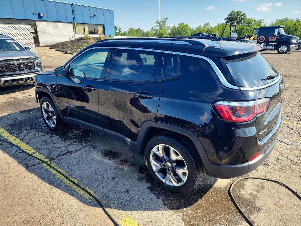 Photo 2 from auction – 2019 JEEP COMPASS with VIN 3C4NJDCBXKT673195