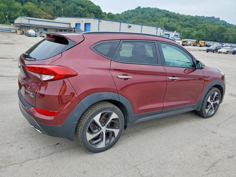 Photo 3 from auction – 2016 HYUNDAI TUCSON with VIN KM8J3CA2XGU183743