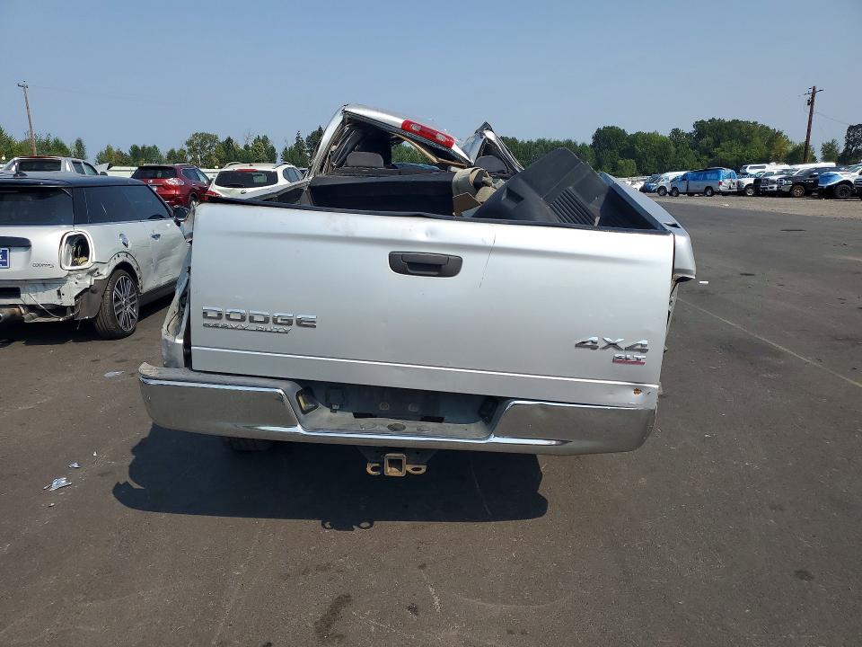Фото 6 с аукциона – 2004 DODGE RAM 3500 с VIN 3D7LU38614G129450