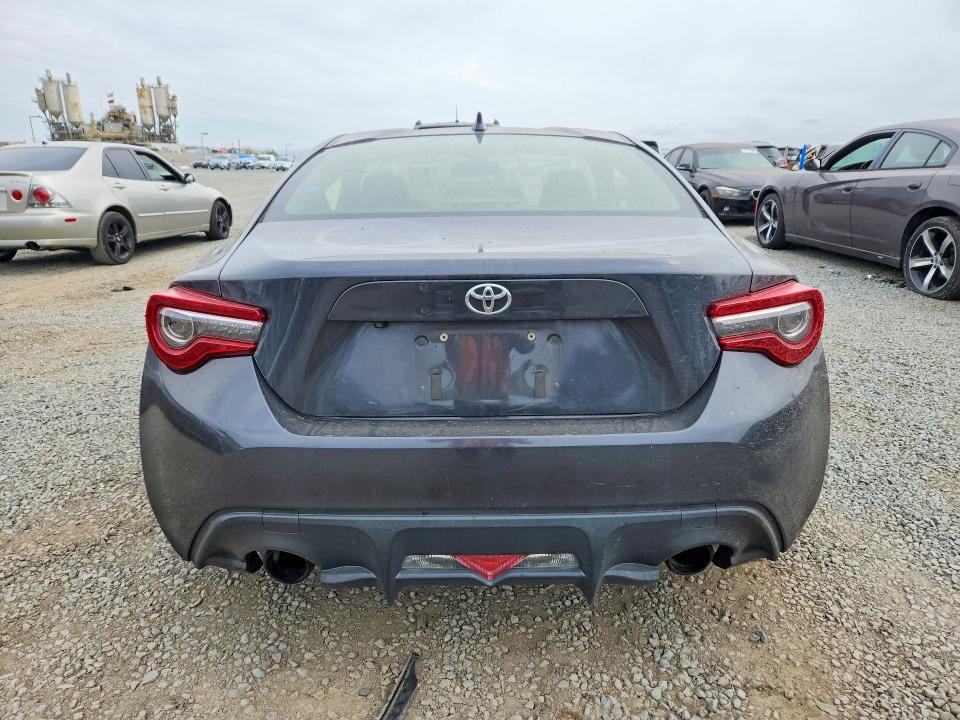 Photo 6 from auction – 2018 TOYOTA 86 with VIN JF1ZNAA14J8700442