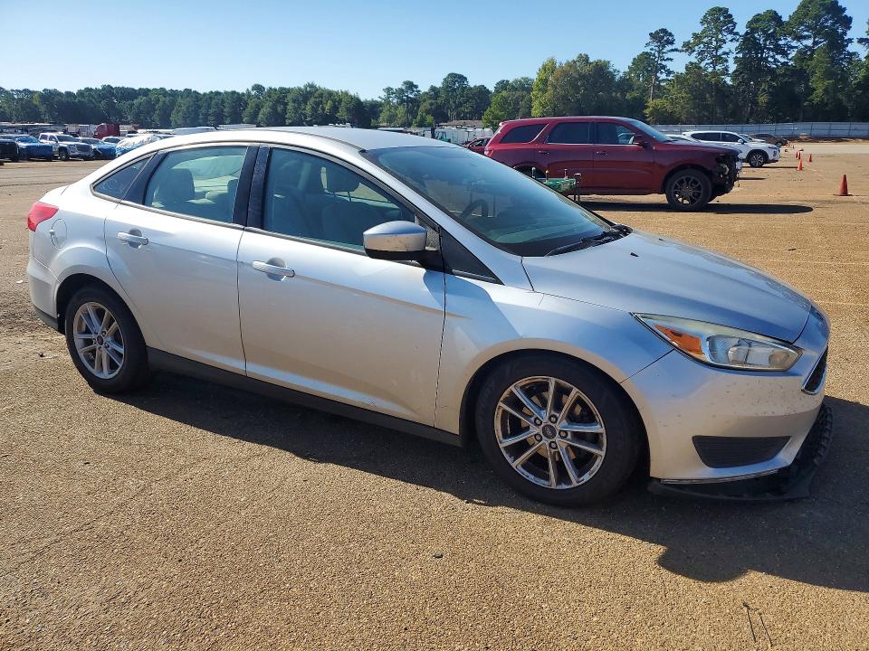 Photo 4 from auction – 2018 FORD FOCUS with VIN 1FADP3F24JL317017