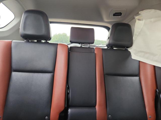 Photo 10 from auction – 2013 TOYOTA RAV4 with VIN JTMDFREV3DD014045