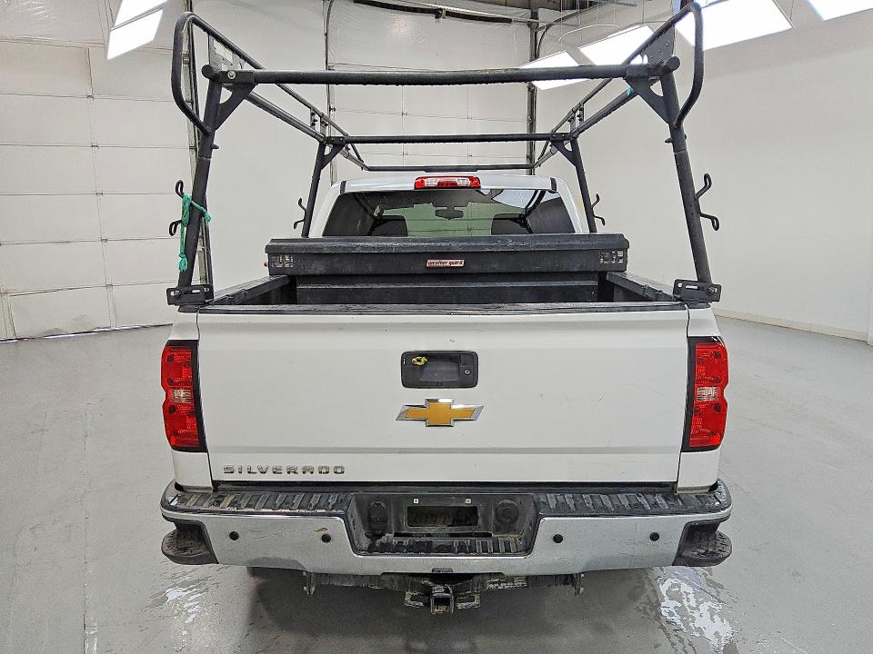 Photo 6 from auction – 2018 CHEVROLET SILVERADO with VIN 3GCUKNEC2JG172068