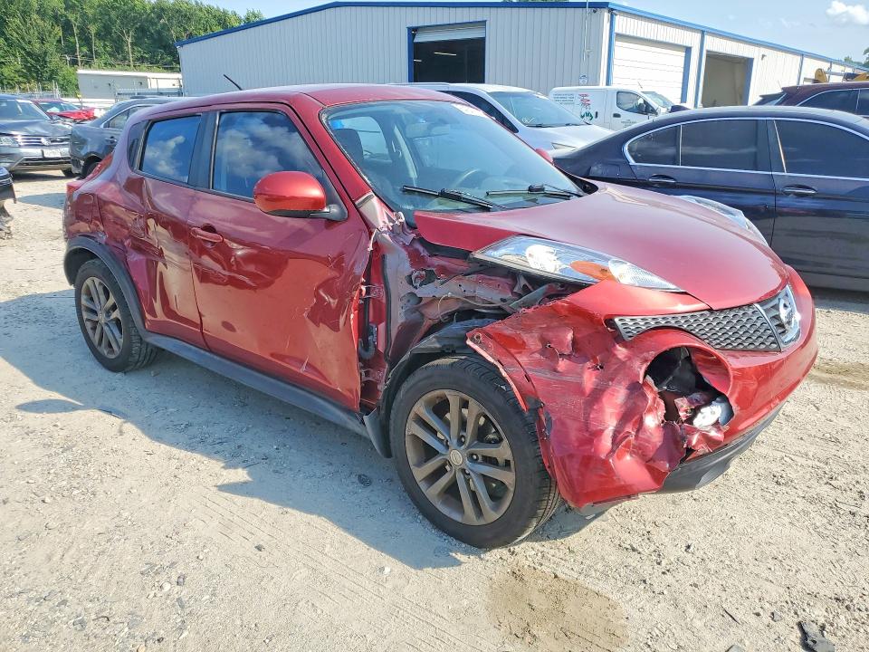 Photo 4 from auction – 2011 NISSAN JUKE with VIN JN8AF5MV4BT008890