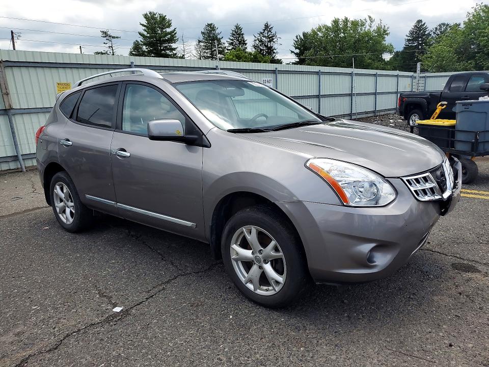 Photo 4 from auction – 2011 NISSAN ROGUE with VIN JN8AS5MV5BW661349
