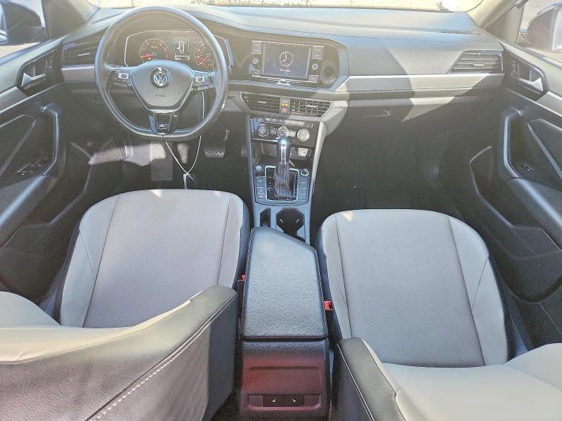Photo 8 from auction – 2019 VOLKSWAGEN JETTA with VIN 3VWCB7BU4KM248944