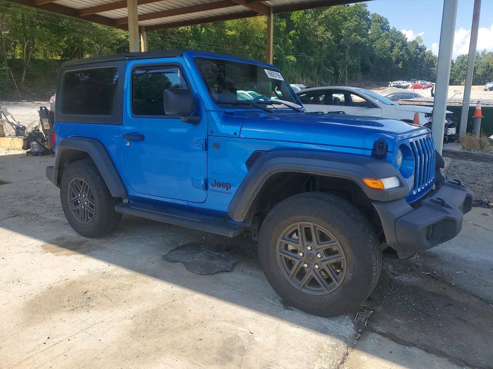 Photo 4 from auction – 2024 JEEP WRANGLER with VIN 1C4PJXAN0RW160808