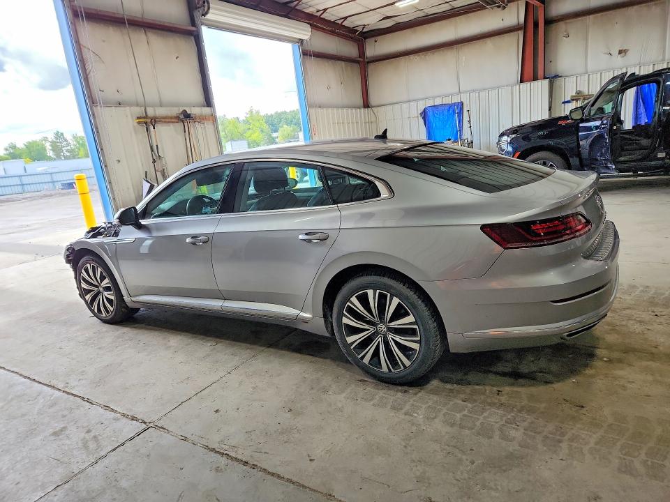 Zdjęcie 2 z aukcji – 2019 VOLKSWAGEN ARTEON z VIN WVWBR7AN2KE024503