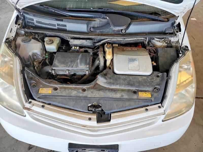 Photo 11 from auction – 2005 TOYOTA PRIUS with VIN JTDKB20U753052295