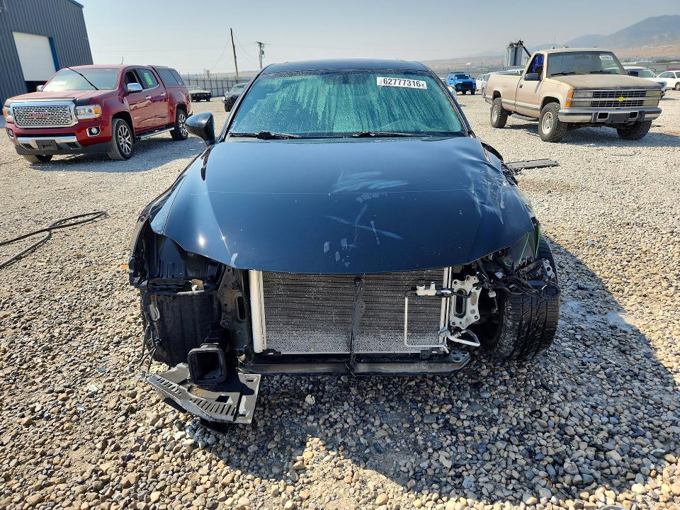 Photo 5 from auction – 2016 LEXUS IS with VIN JTHCM1D23G5008270