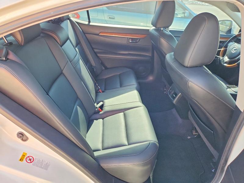 Photo 10 from auction – 2013 LEXUS ES with VIN JTHBW1GGXD2016389