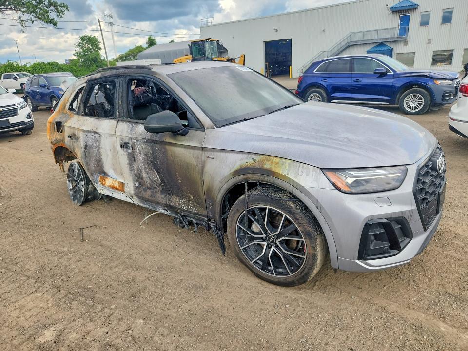 Photo 4 from auction – 2023 AUDI Q5 with VIN WA1FAAFY8P2065889