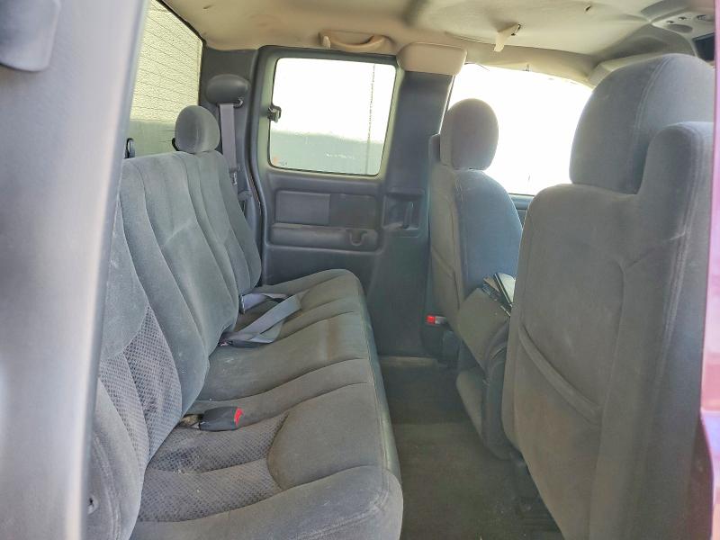 Photo 10 from auction – 2003 CHEVROLET SILVERADO with VIN 1GCEK19T73E325450