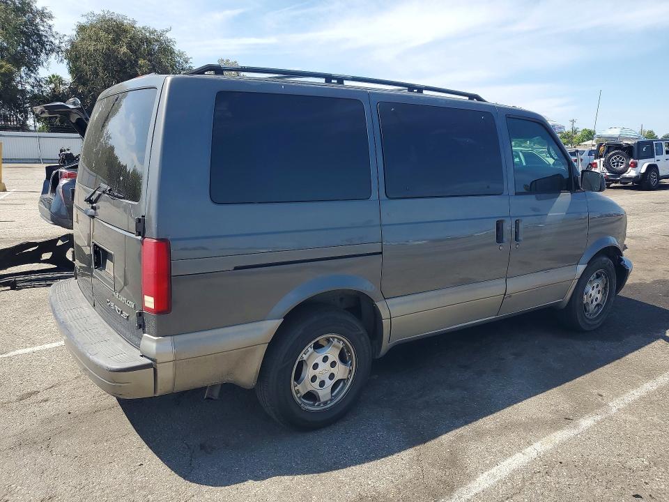 Photo 3 from auction – 2004 CHEVROLET ASTRO with VIN 1GNDM19X44B106478