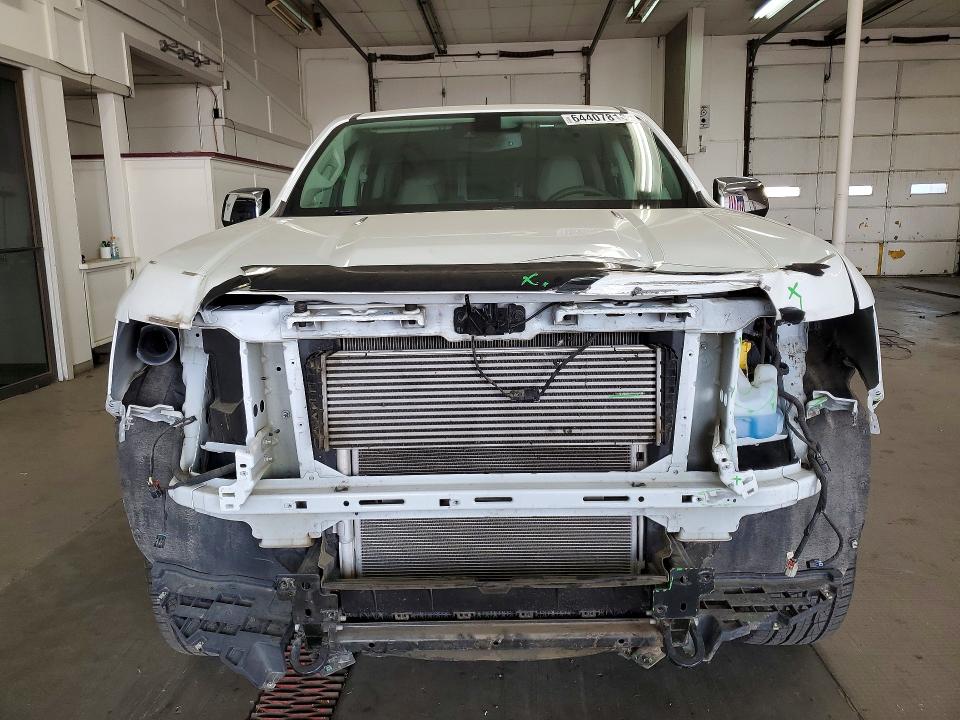 Photo 5 from auction – 2017 GMC CANYON with VIN 1GTP6DE10H1268428
