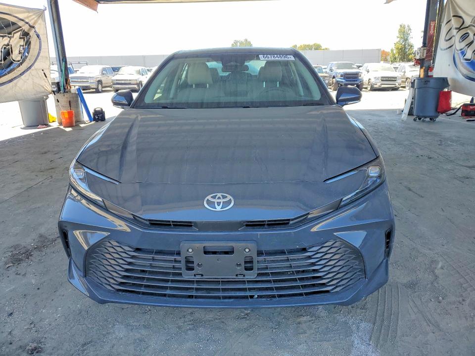 Photo 5 from auction – 2025 TOYOTA CAMRY with VIN 4T1DAACK7SU075173