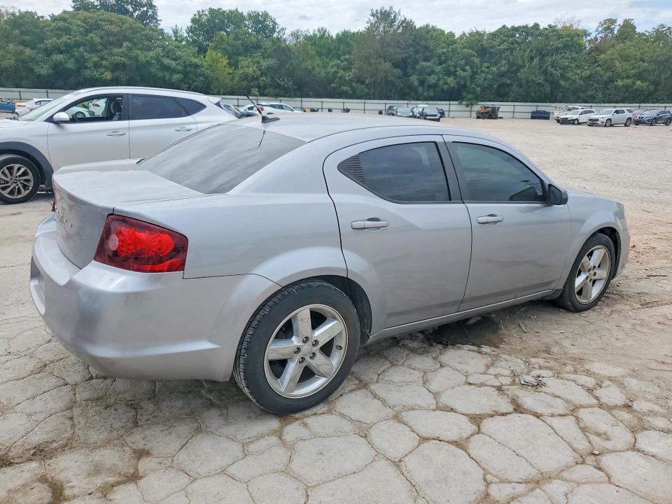 Photo 3 from auction – 2013 DODGE AVENGER with VIN 1C3CDZAB0DN541388